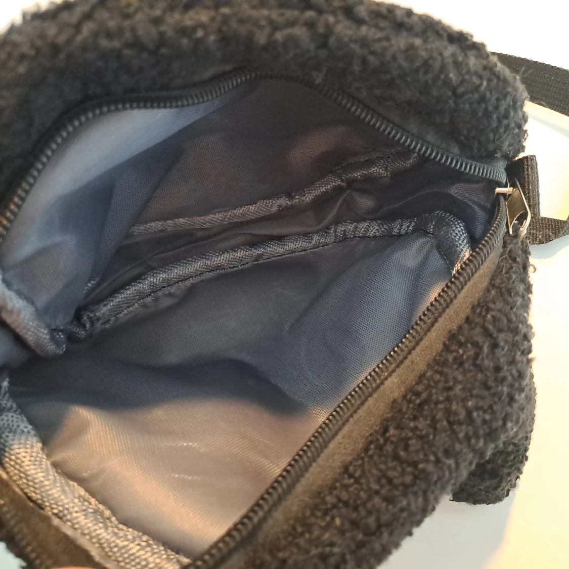 Liten katt axelväska  - 1