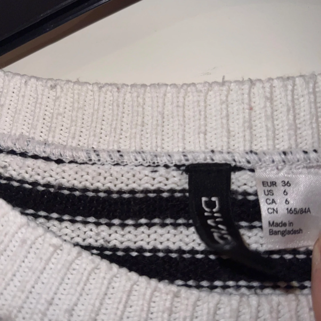 Randig stickad tröja från HM - 2