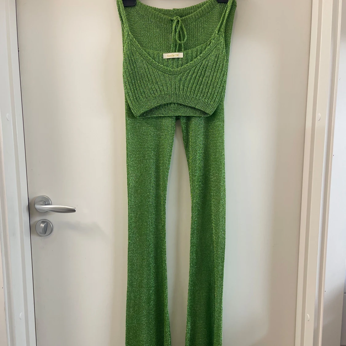 Sorelle UK - Set Metallic Gröna glittriga byxor med matchande topp - 3