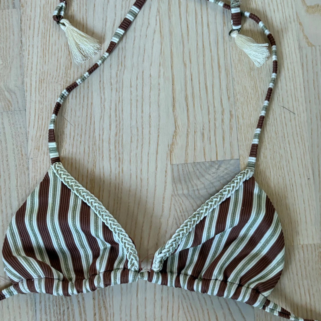 Randig bikiniöverdel från Calzedonia