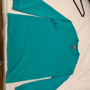 Supreme tröja - helt ny