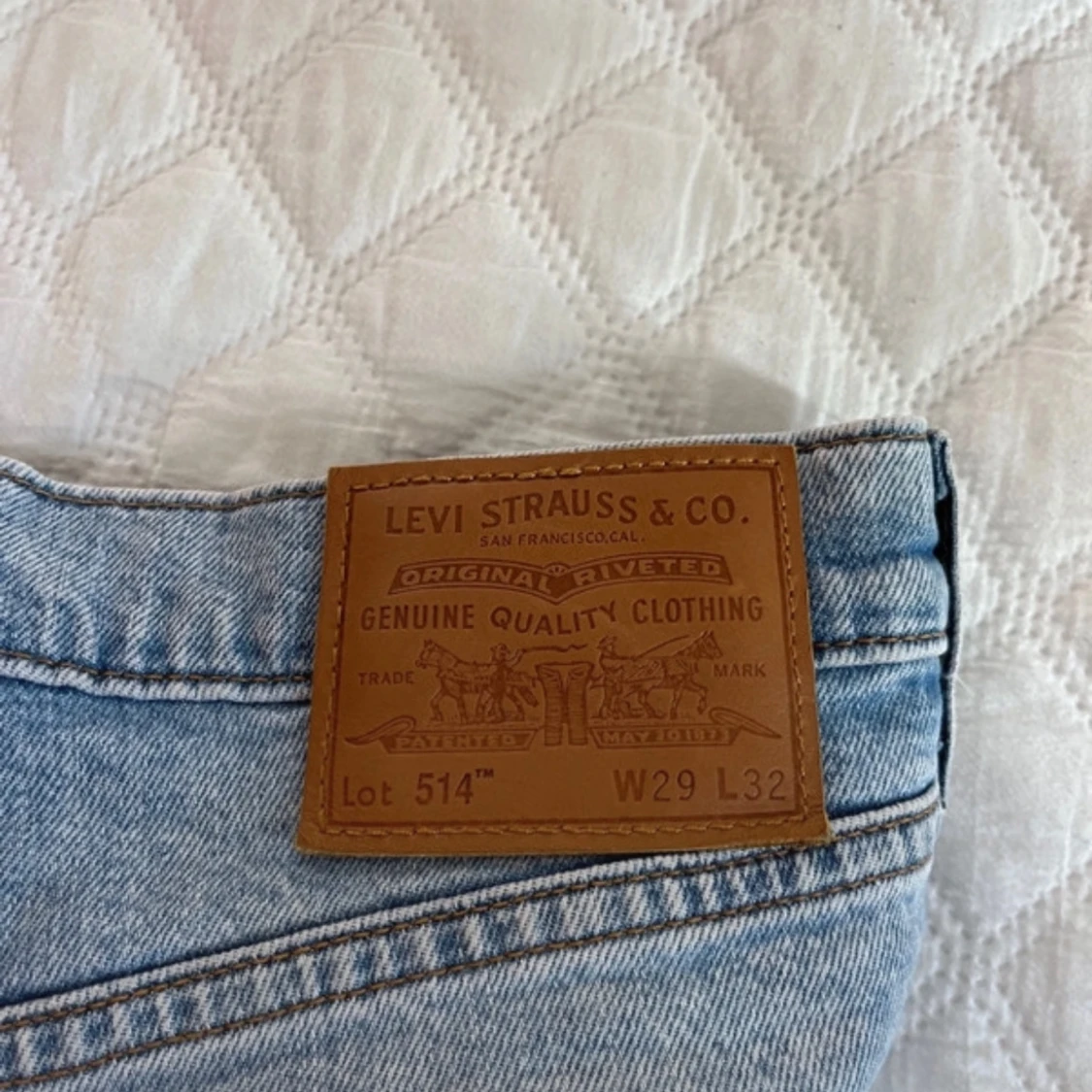 Low waist baggy Levi’s jeans! - 2