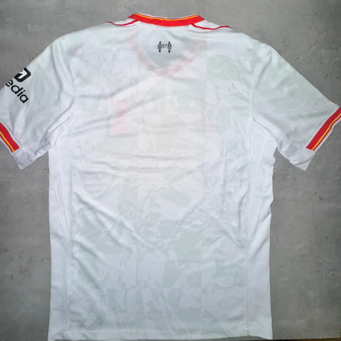 Liverpool Bortatroja - 1