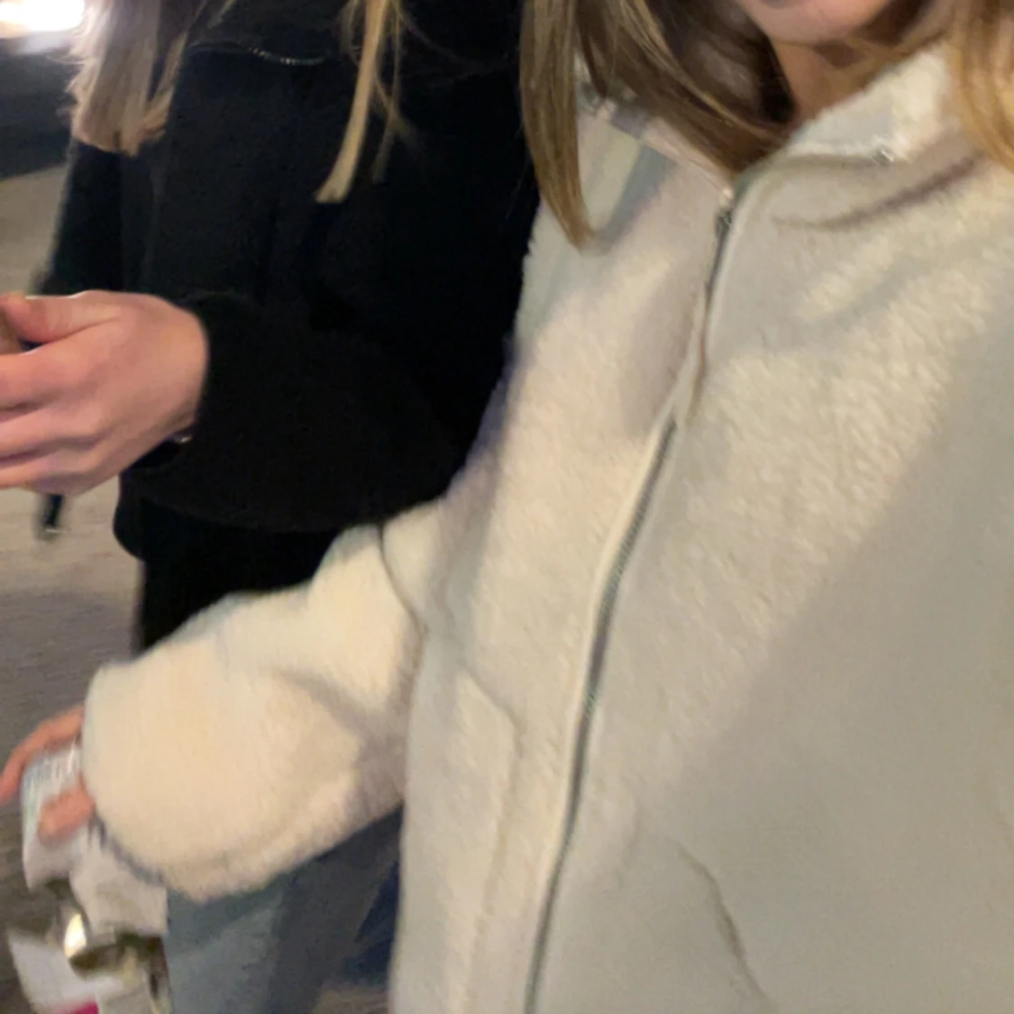 Vit teddyjacka med dragkedja - 1