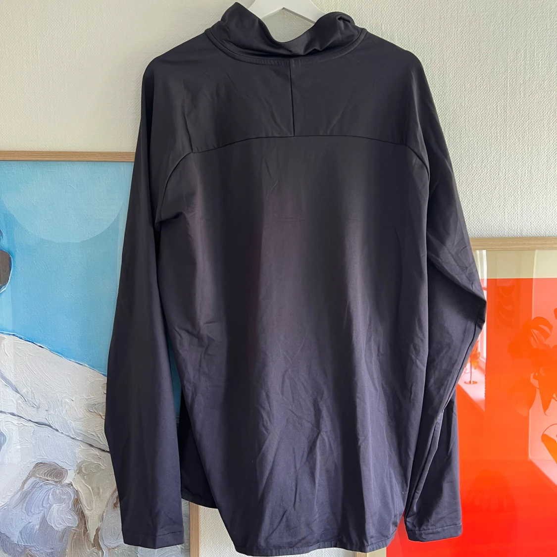 Svart långärmad träningströja med halv dragkedja från ICANIWILL - 1