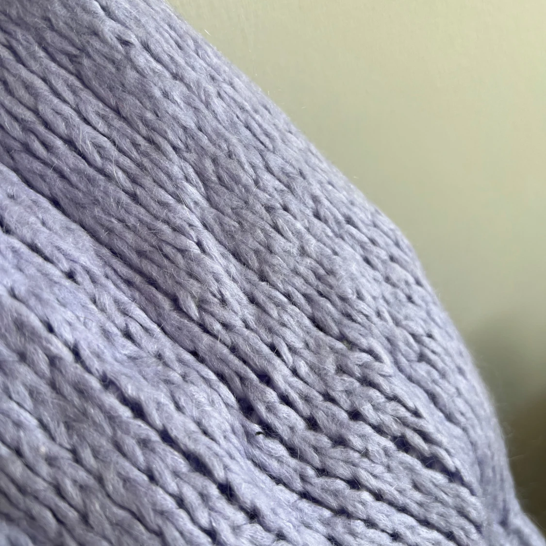 Ljuslila stickad kofta från Zoey - 2