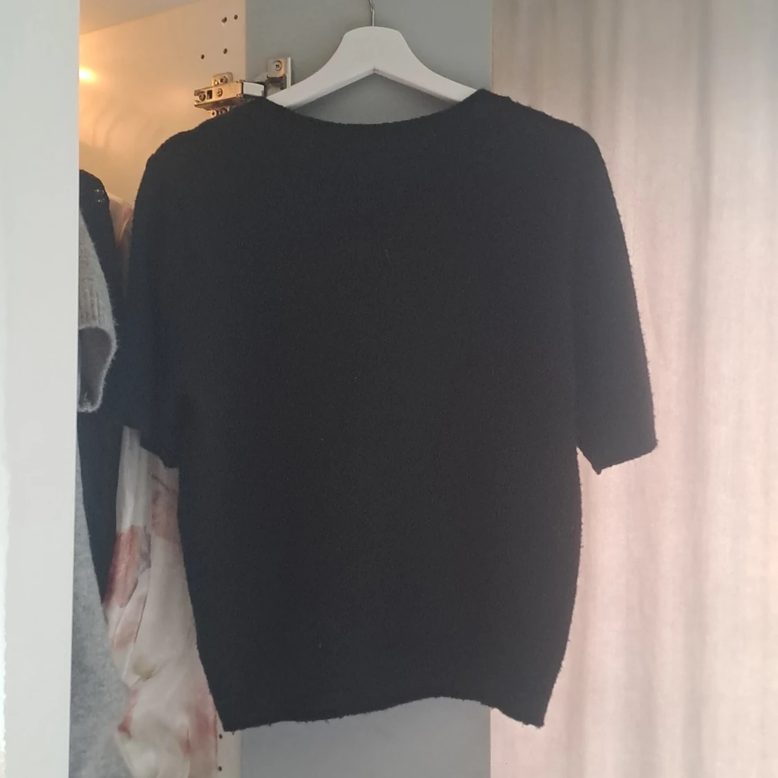 Svart stickad tröja från H&M - 3