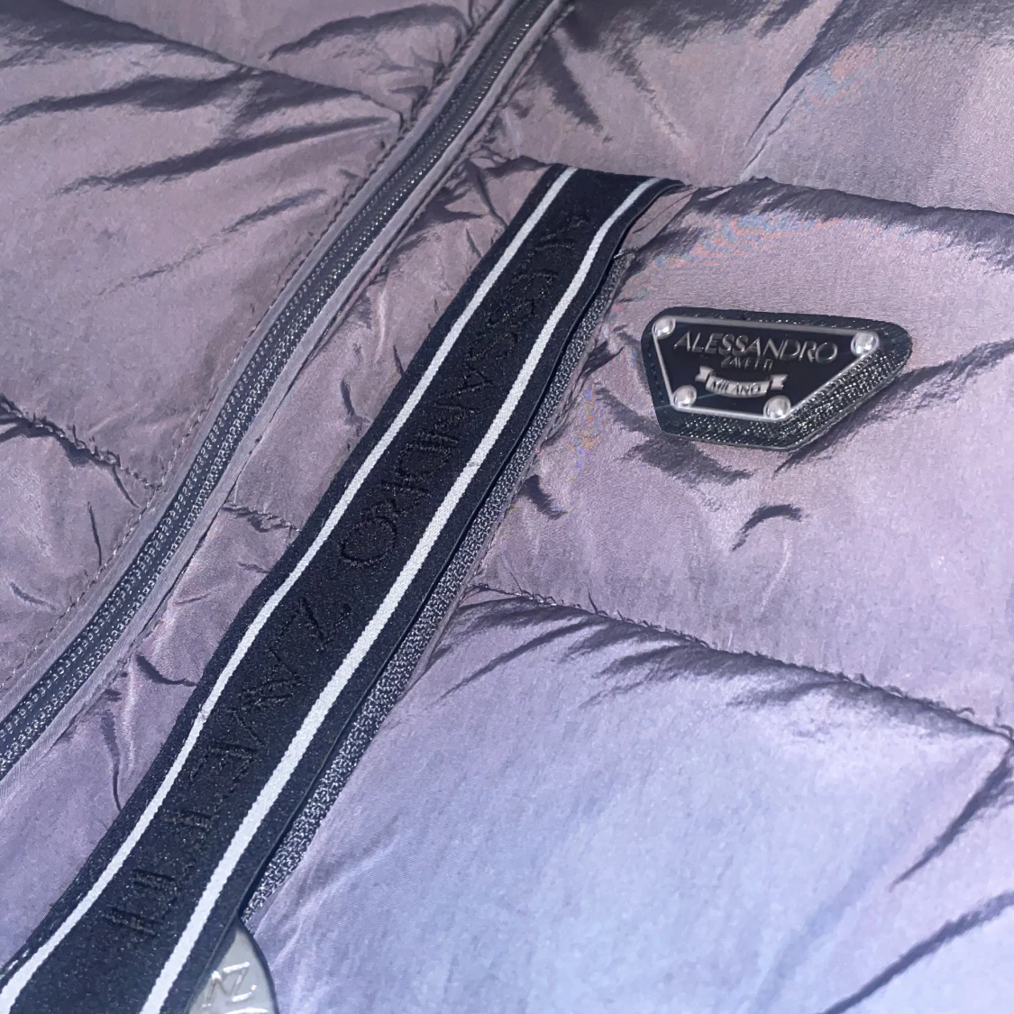 Svart dunväst från Alessandro - 1