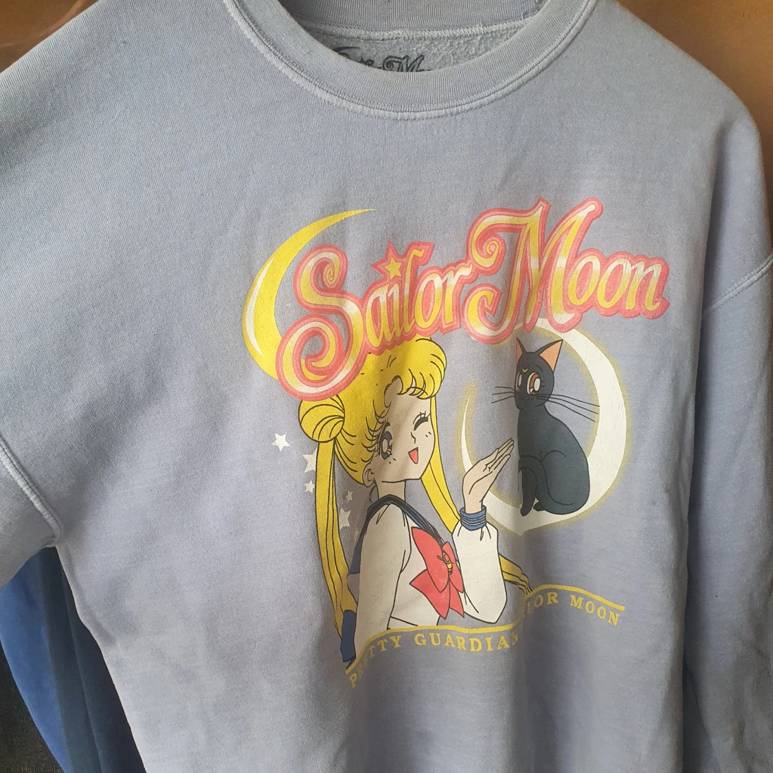 Grå Sailor Moon sweatshirt - 1
