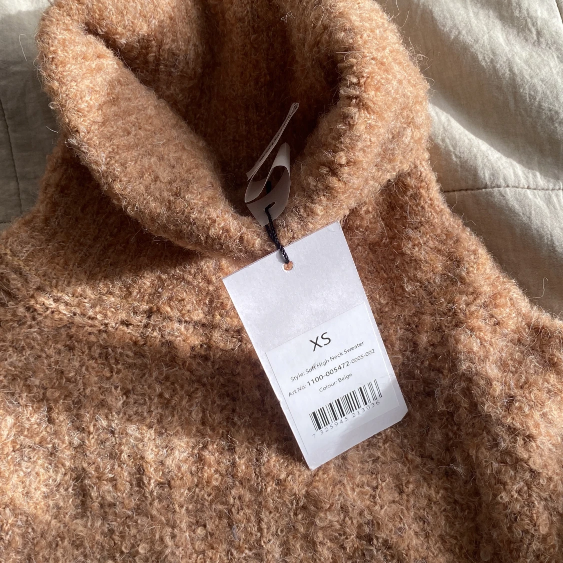 Beige stickad polotröja - 4