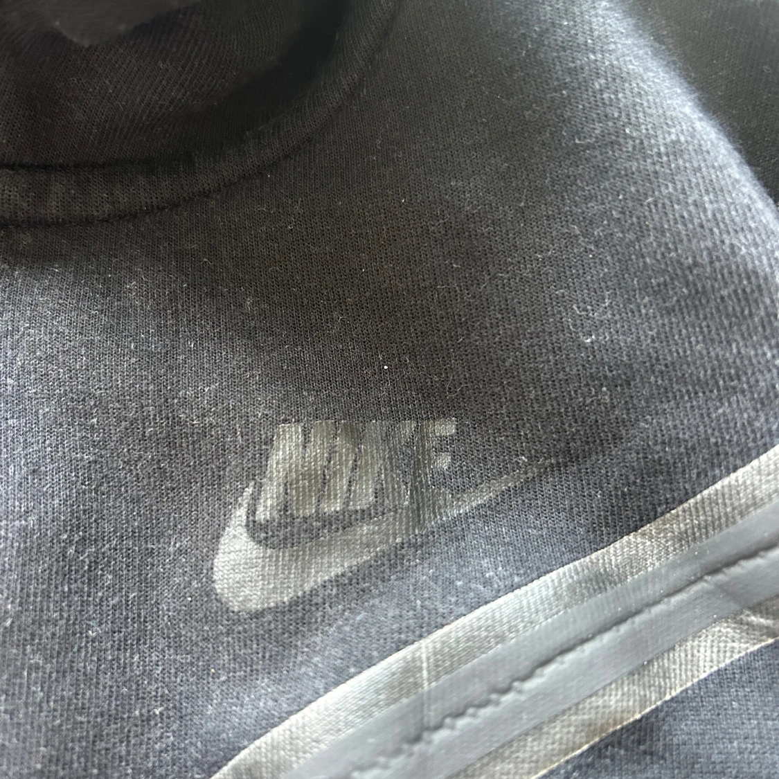 Svart Nike tech hoodie - 3