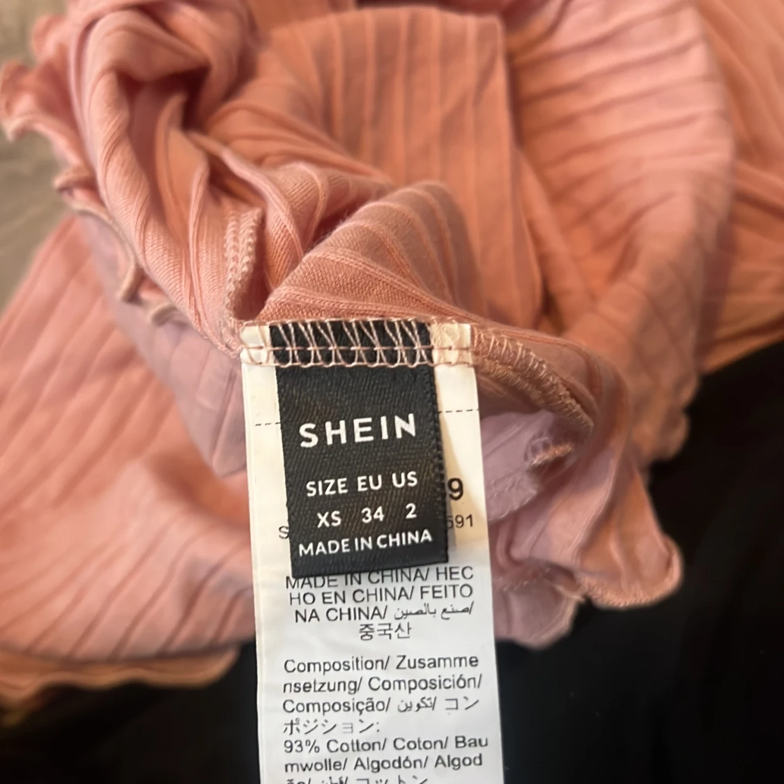 Rosa ribbad topp från SHEIN - 1