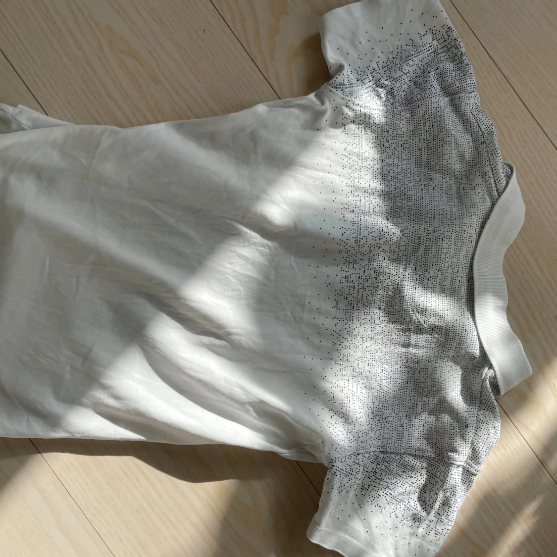 Vit piké t-shirt från Hugo Boss - 1