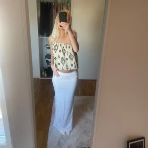 Sommar topp - Perfekt topp inför sommaren, storlek xs från Zara❤️