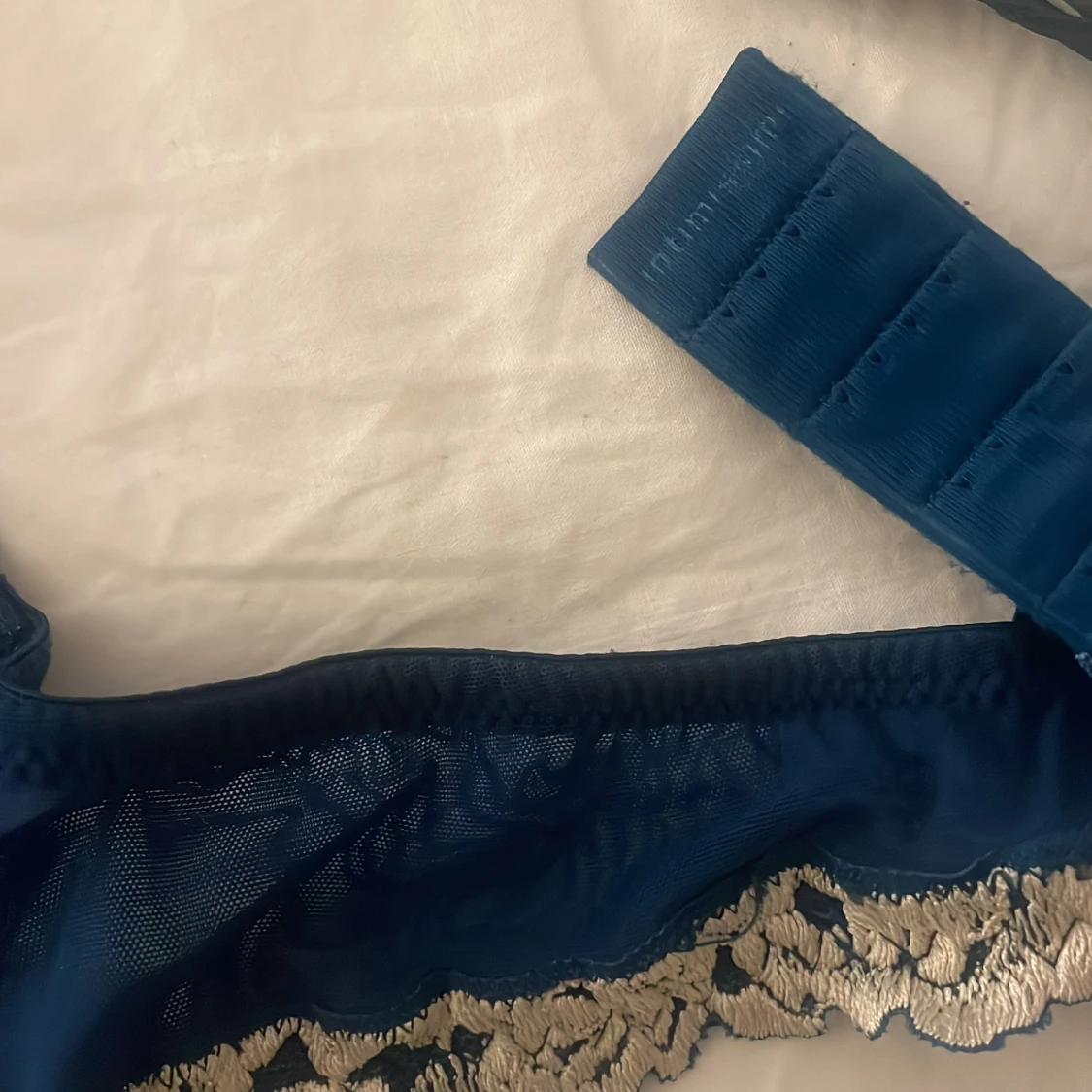 Mörkgrön intimissimi bh med blommönster - 1