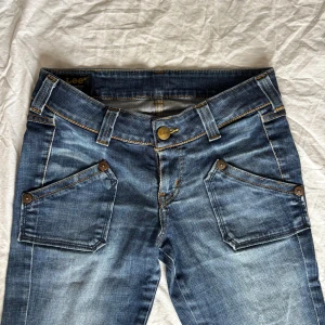 Lee jeans - Såå najs lee jeans! Skriv vid funderingar eller köp direkt. Pris kan som vanligt diskuteras🌟🌟☺️☺️💗💗