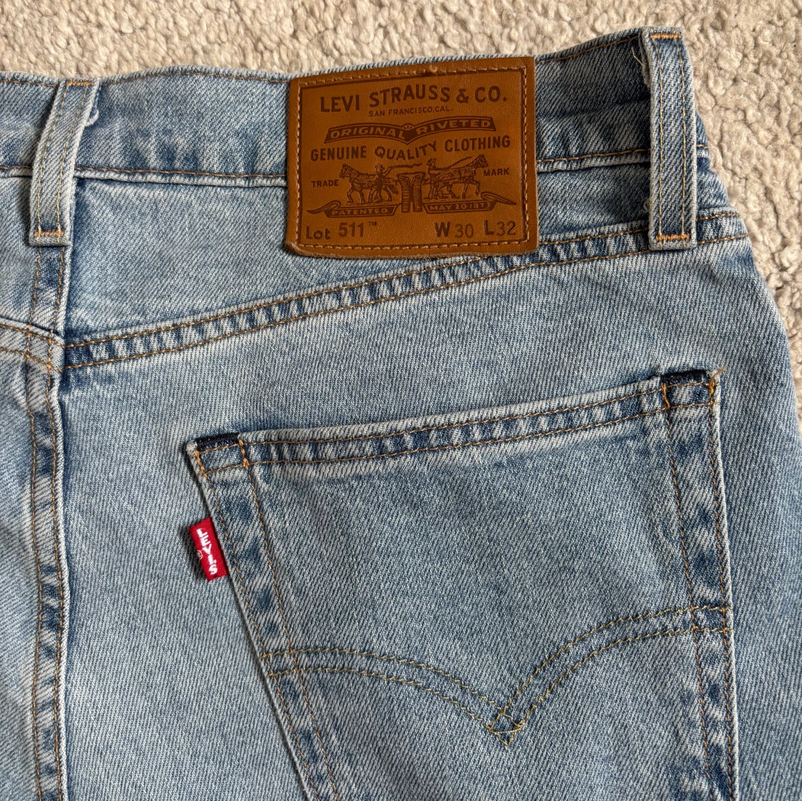 Ljusblå Levi's jeans - 1