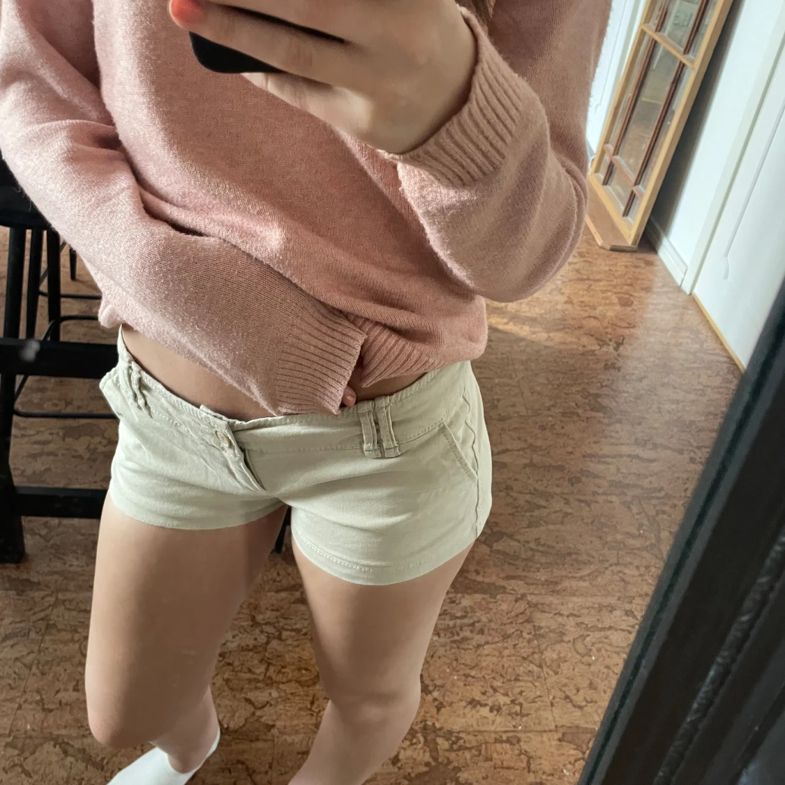 Beiga låga shorts med fickor - 2