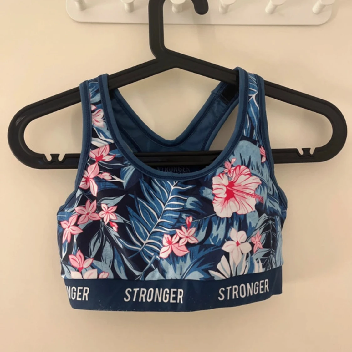 Blommig sport-bh från Stronger
