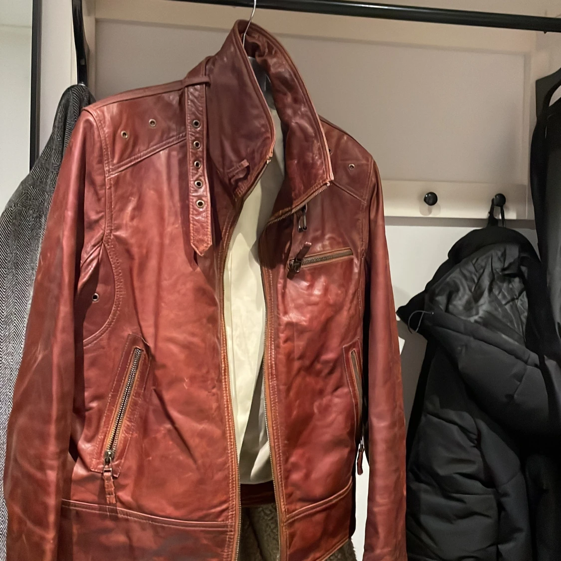 Röd läderjacka från Goldstein - 2