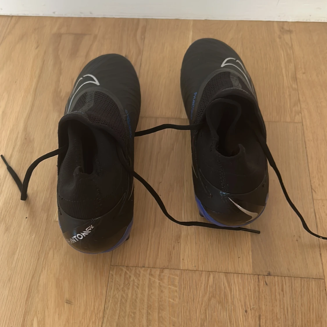 NIKE PHANTOM GX PRO FG SHADOW - SVART/CHROME/HYPER ROYAL - 3