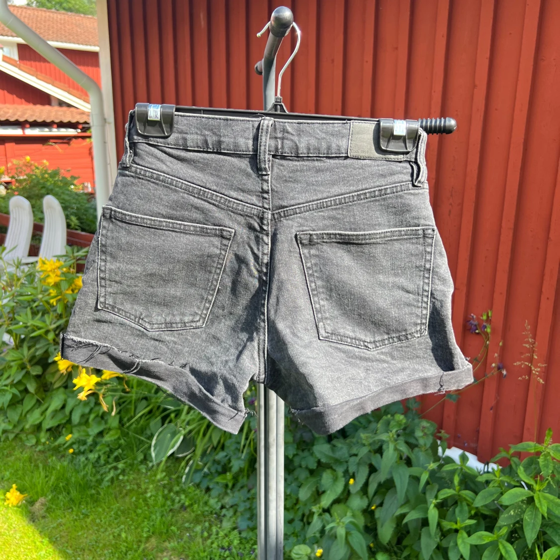 Svarta jeansshorts från Lager157 - 1