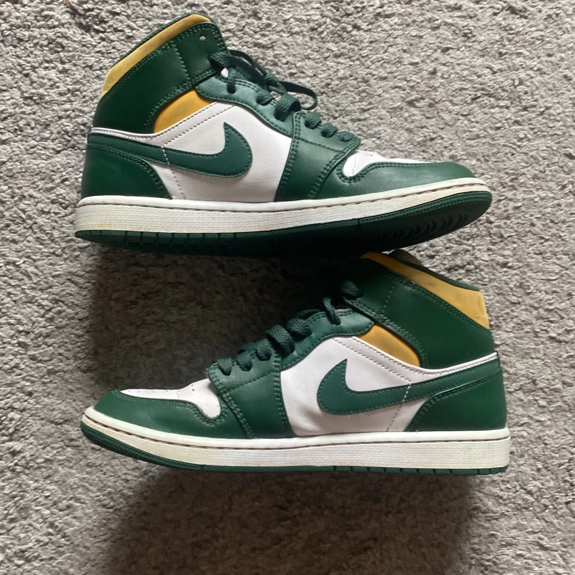 Nike Air Jordan 1 Mid grön/vit/gul - 3