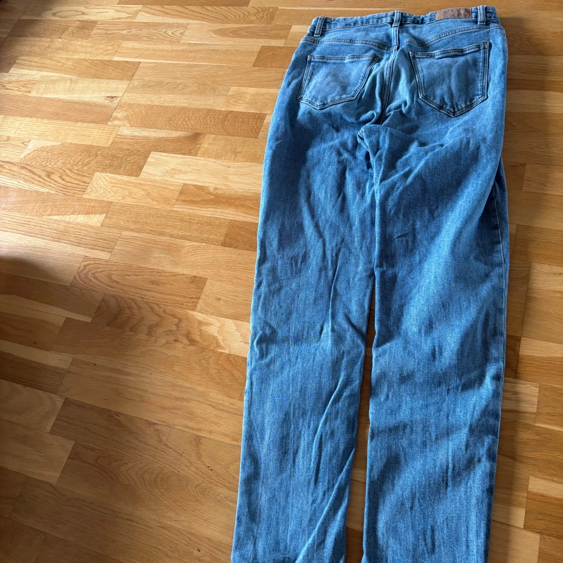  blåa high waist jeans - 1
