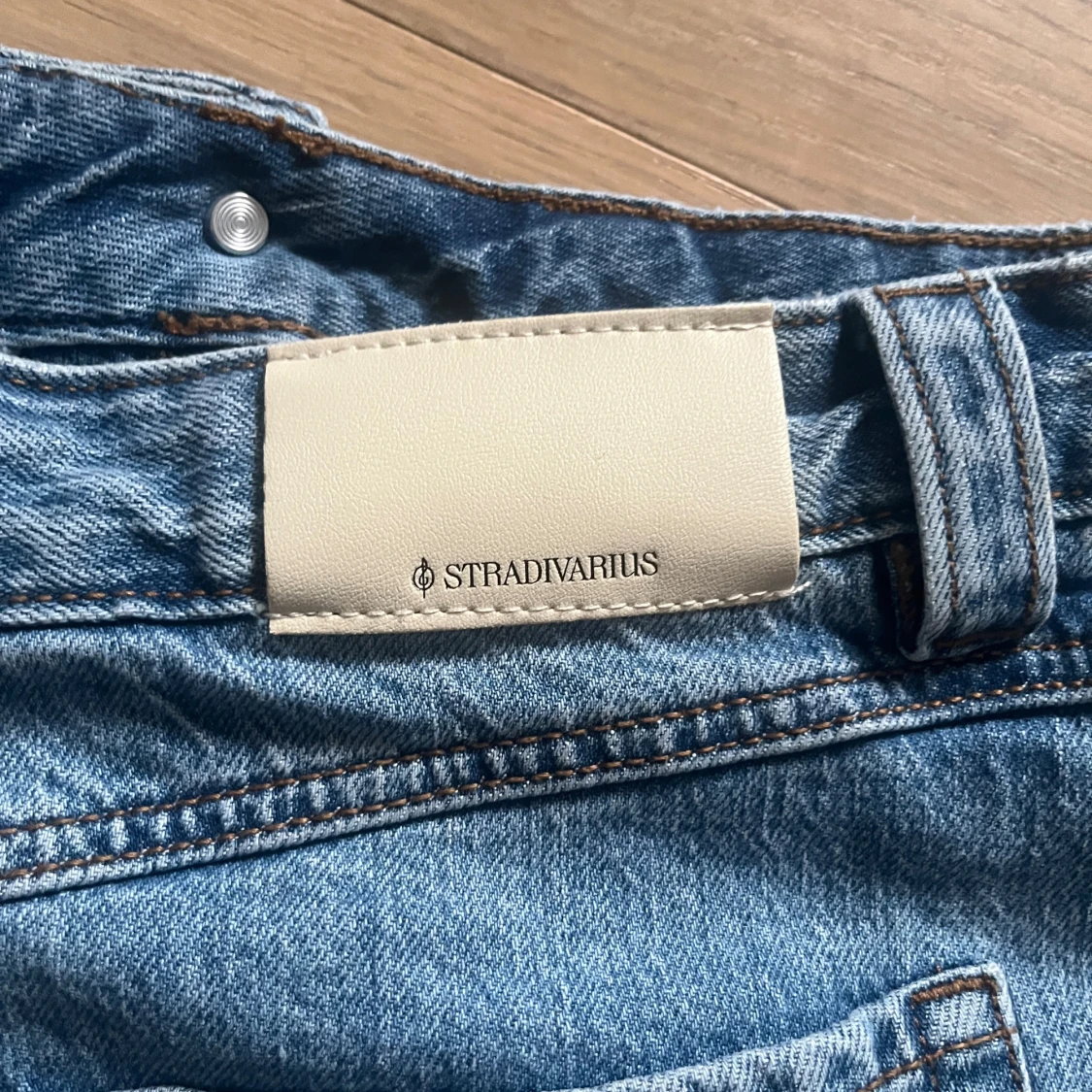 Jeanskjol från Stradivarius - 2