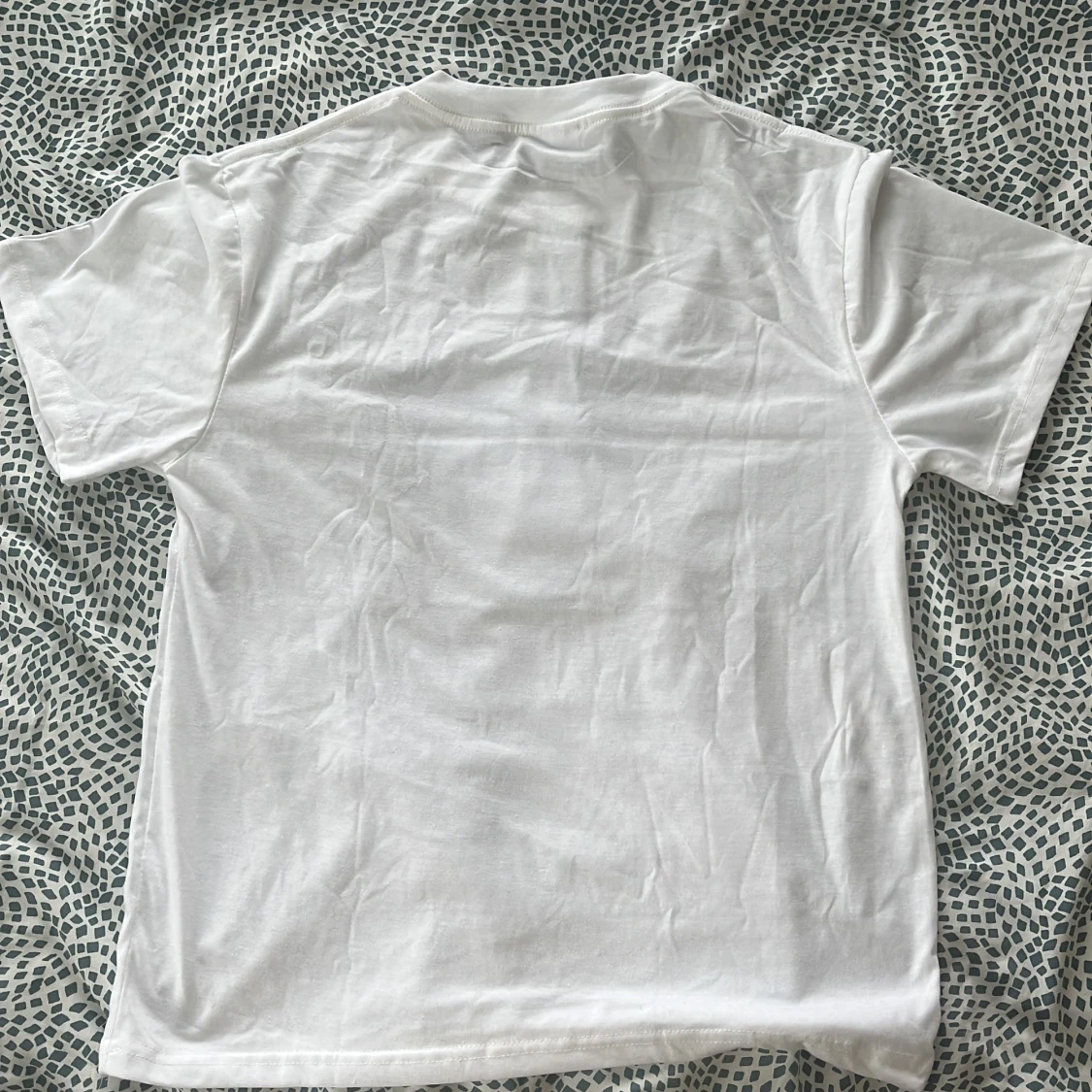 Vit t-shirt med svan och tryck från Casa Blanca - 2