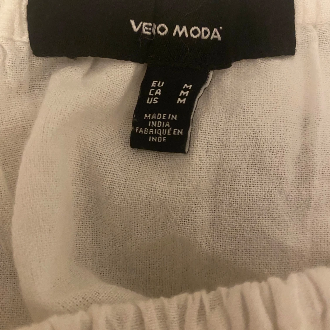 Vit långkjol från Vero Moda!💗 - 2