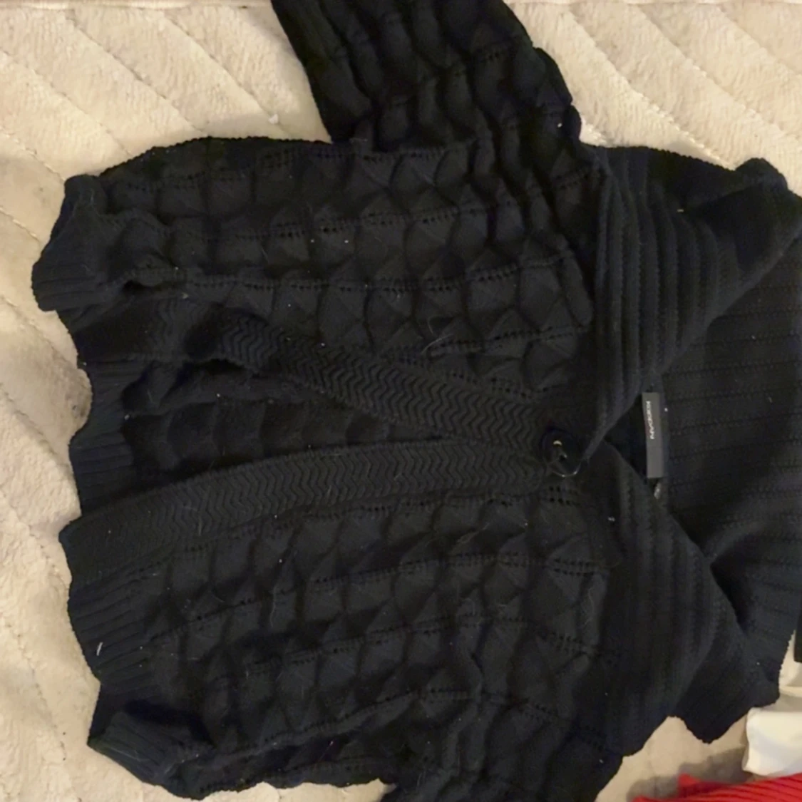 Svart stickad kofta med krage - 1