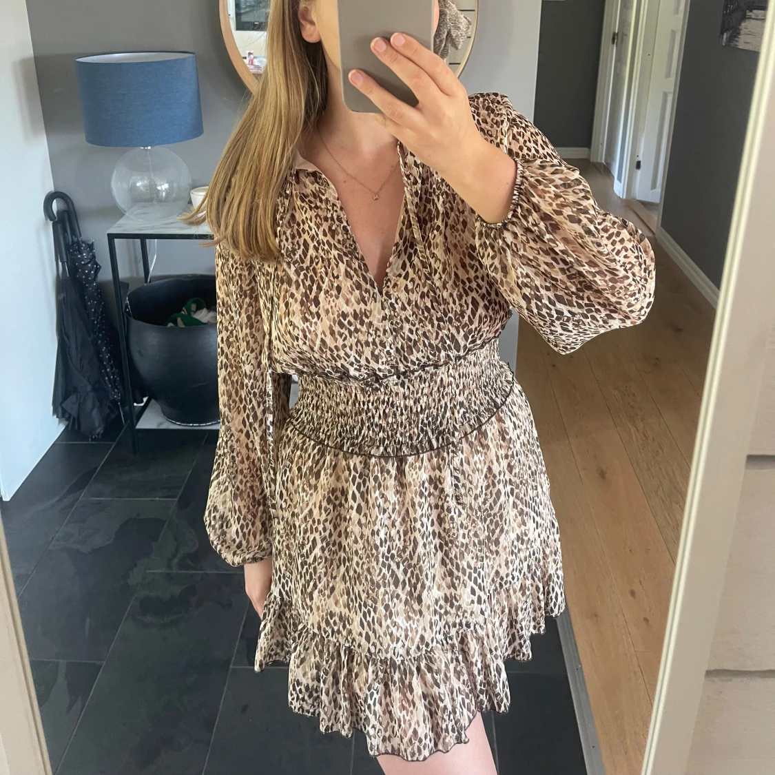 Leopardmönstrad klänning från Zara