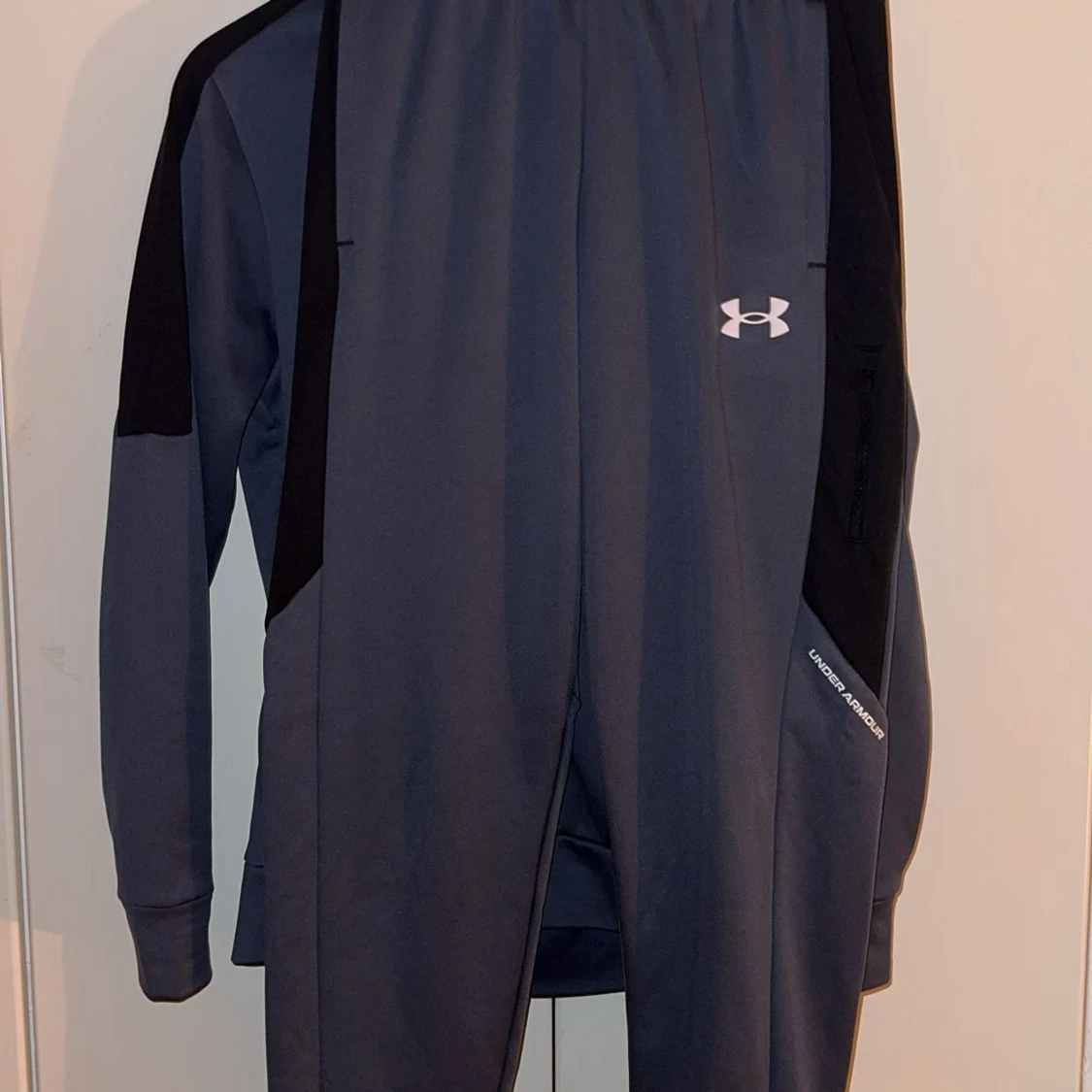 Under Armour tracksuit - 1