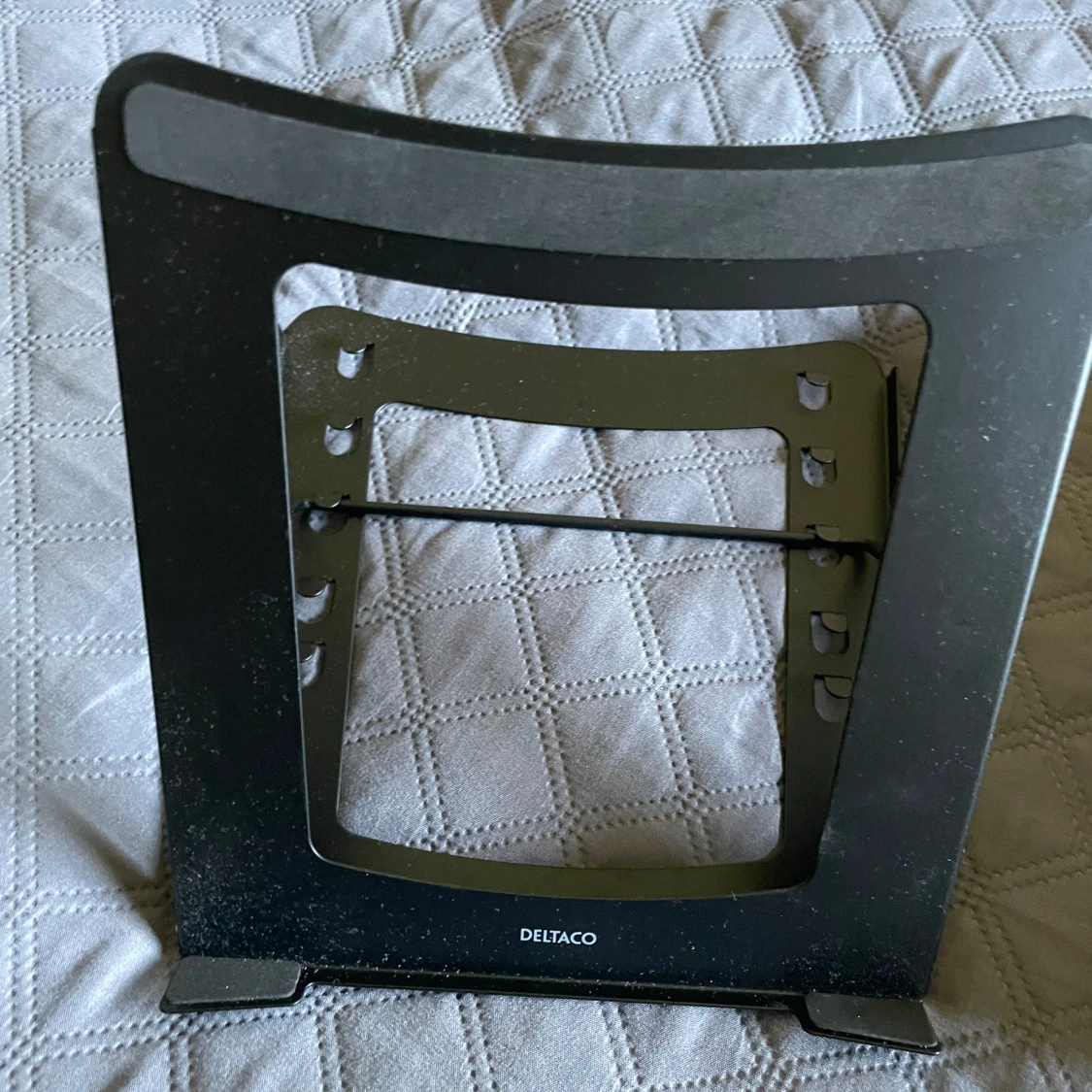 Laptop and tablet stand  - 3