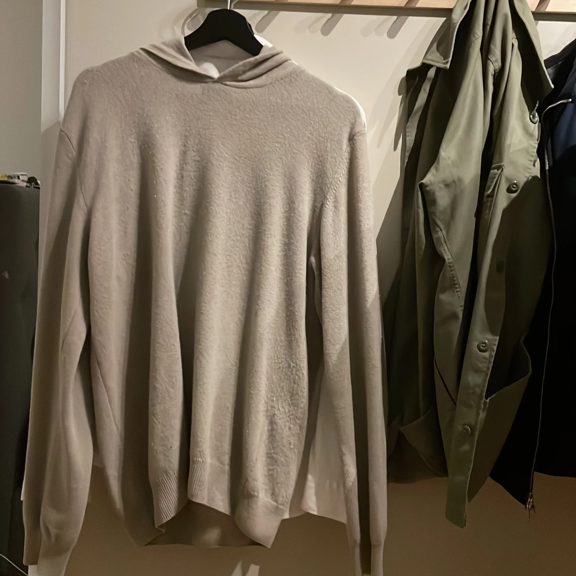 Beige hoodie från Oscar Jacobson M - 3