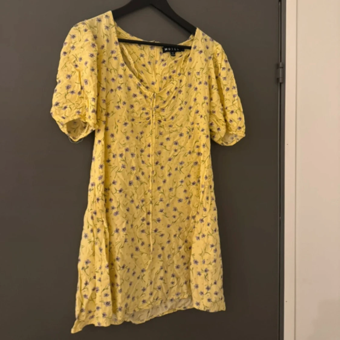  kortklänning från Motel - 2