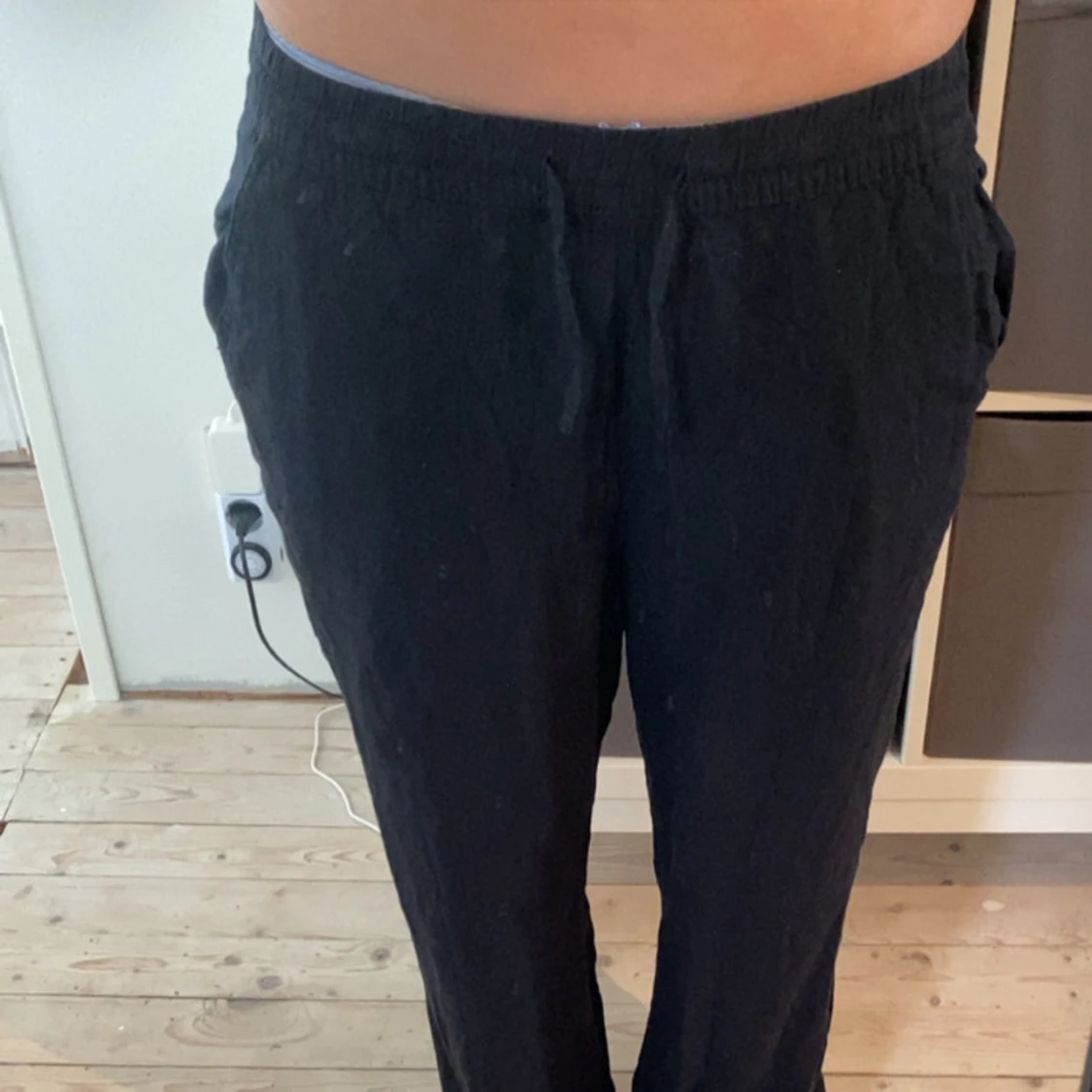 Svarta linnebyxor med resårmidja - 2