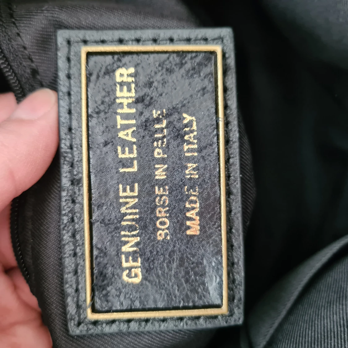 Svart city bag i skinn - 4