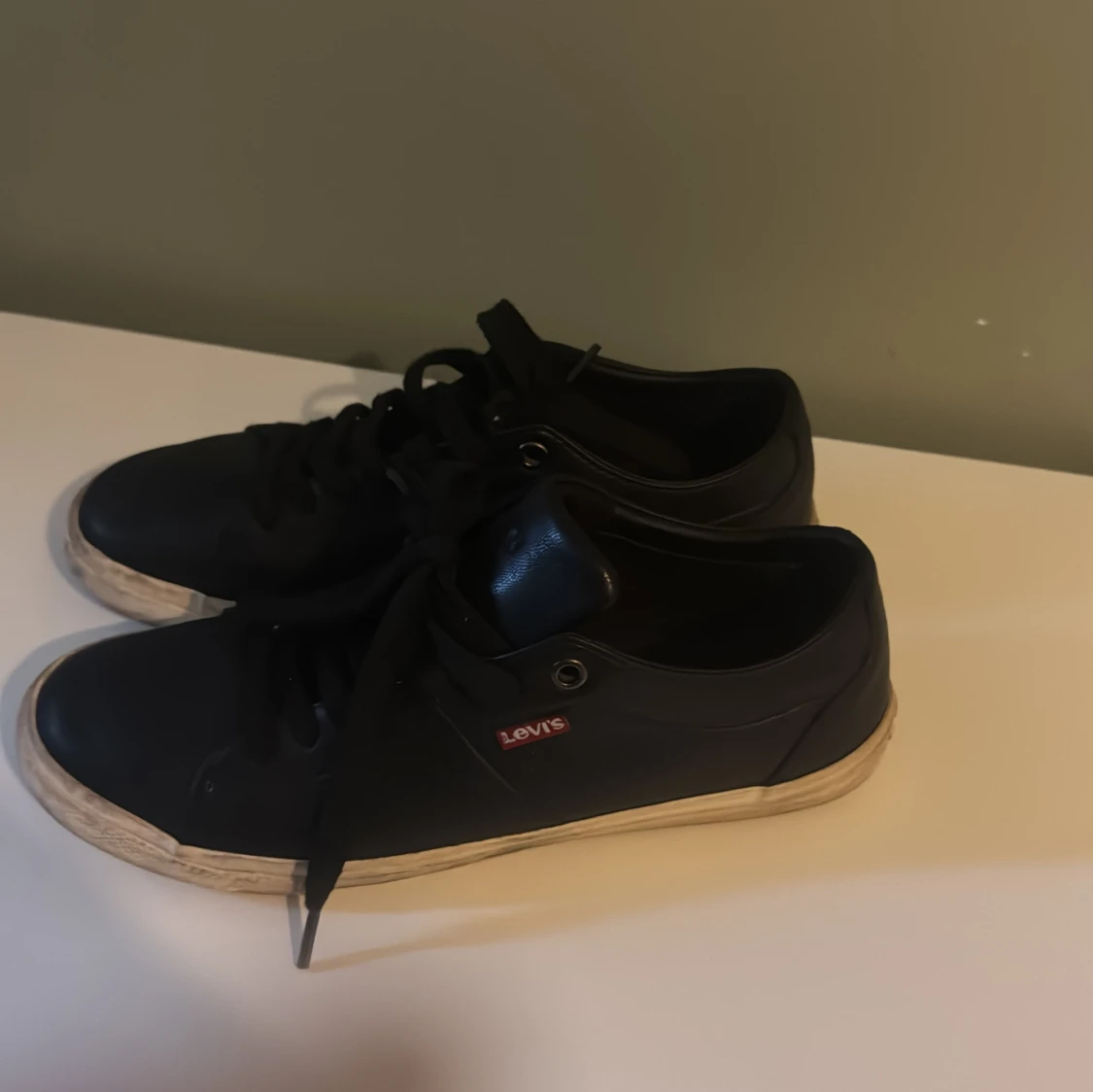 Svarta sneakers från Levi's