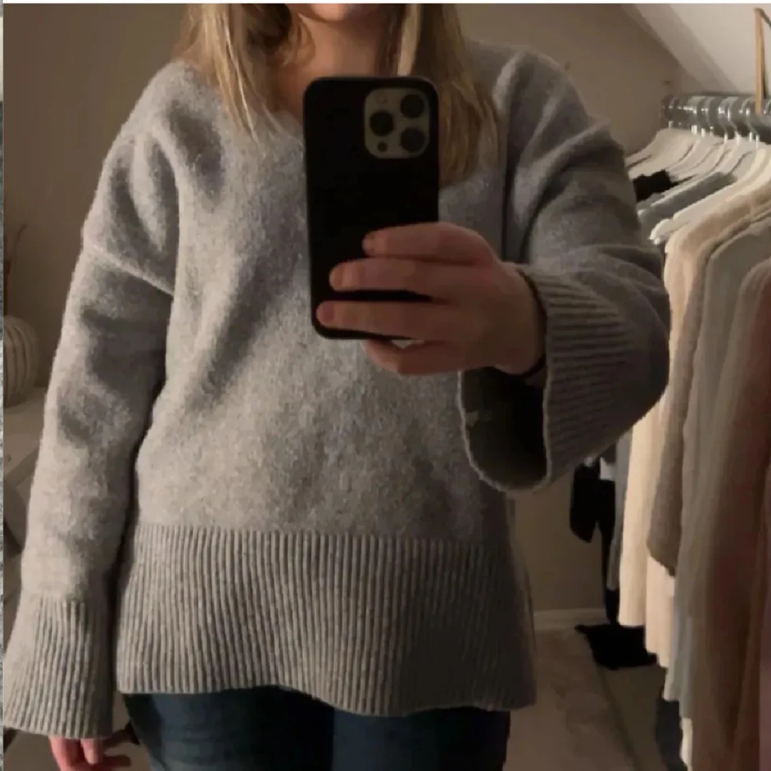 Grå stickad tröja från BikBok - 2