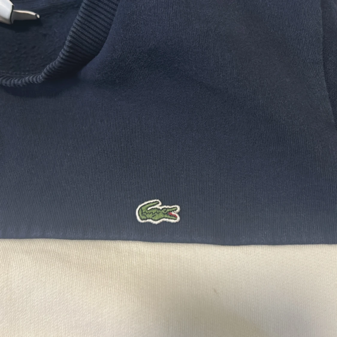 Färgglad Lacoste sweatshirt i blockfärger
