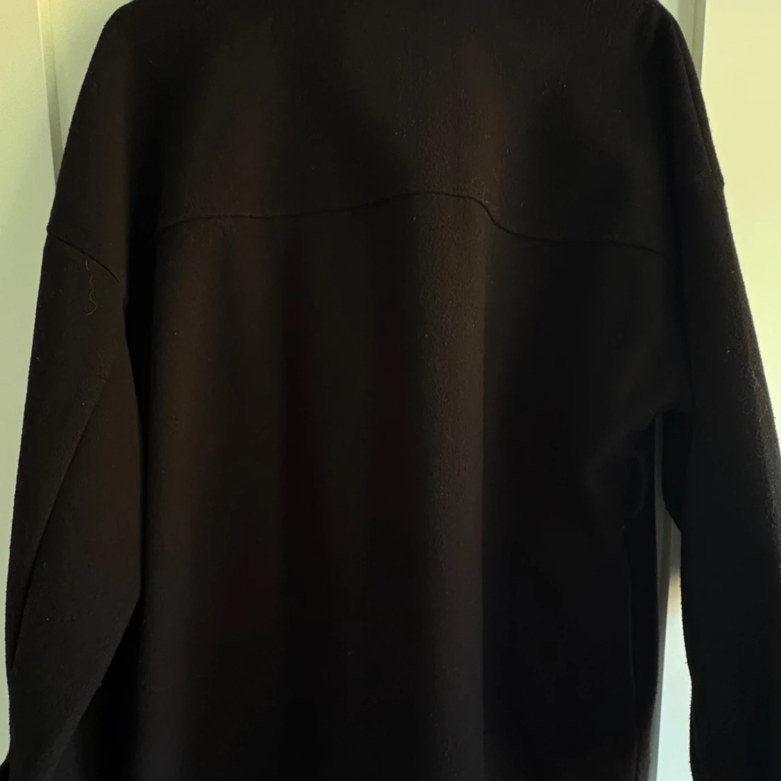 Svart overshirt från NLY Trend - 2