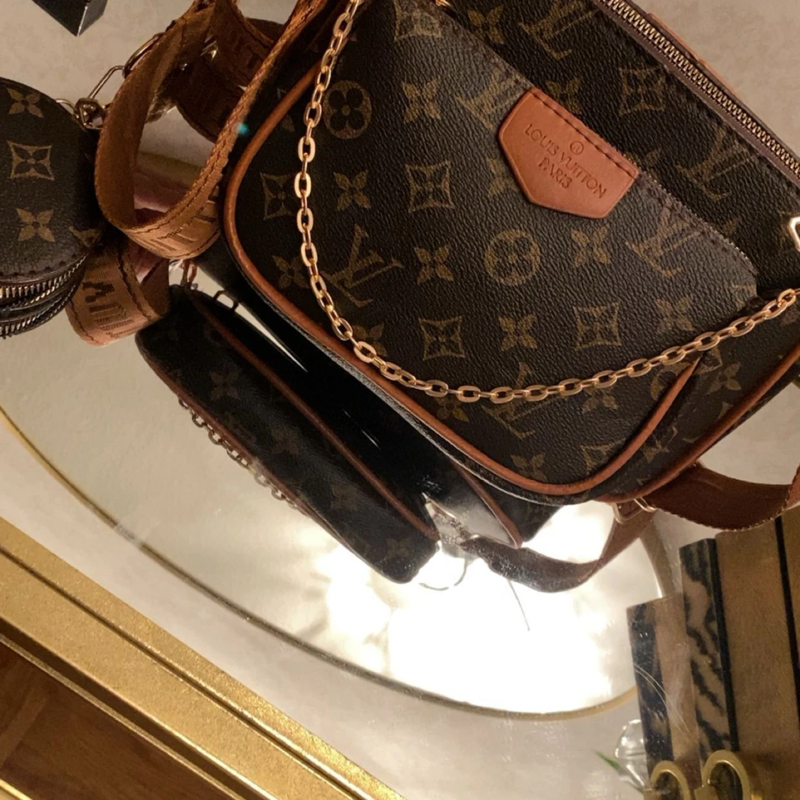 Louis Vuitton axelväska - 2