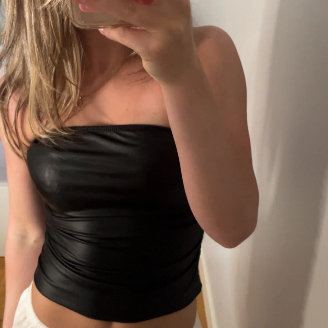 Svart tubtopp i skinn