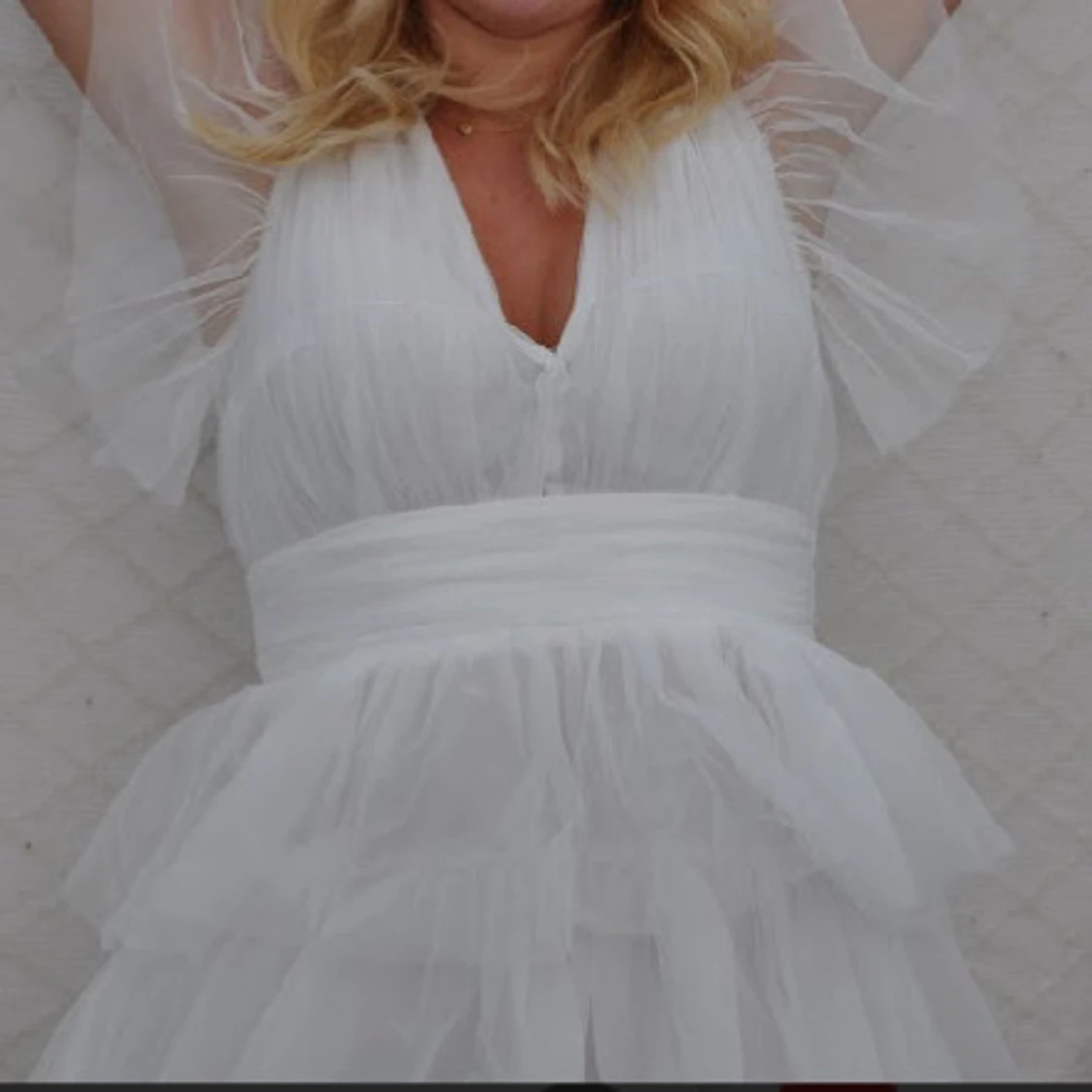 Vit volangklänning från Showpo - 3