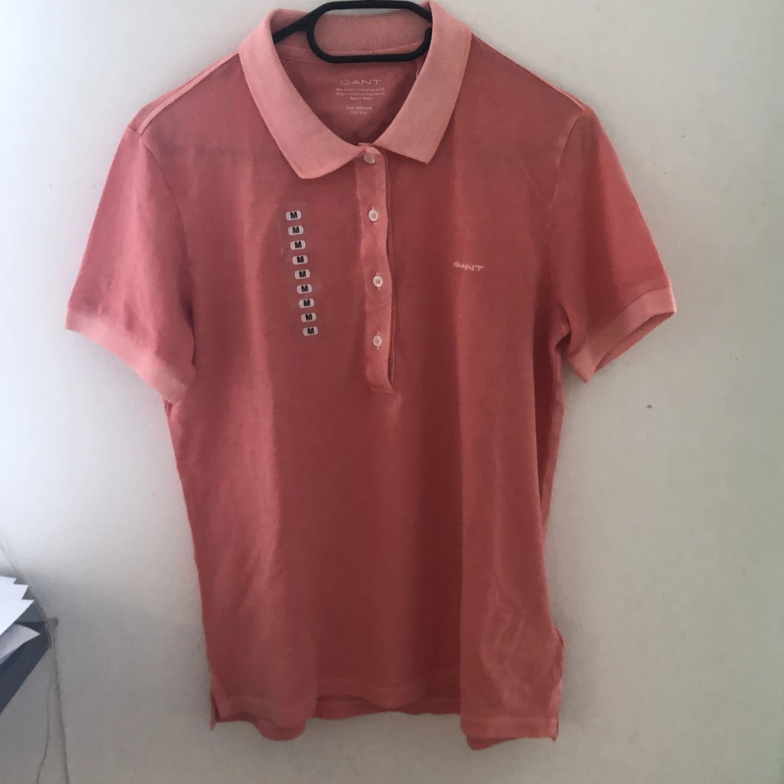 Peachy pink pikétröja från Gant