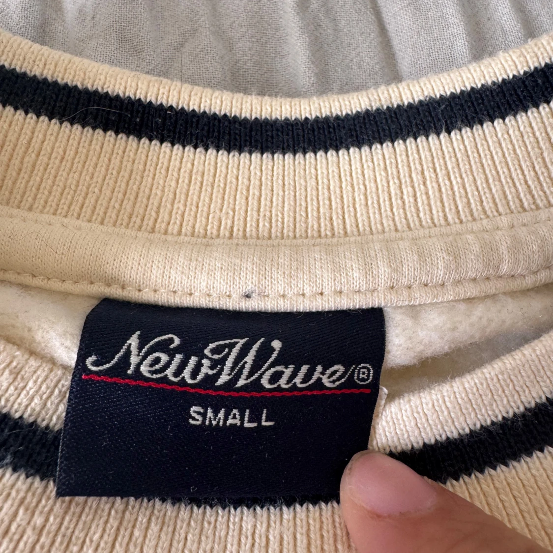 Beige sweatshirt från New Wave S - 1