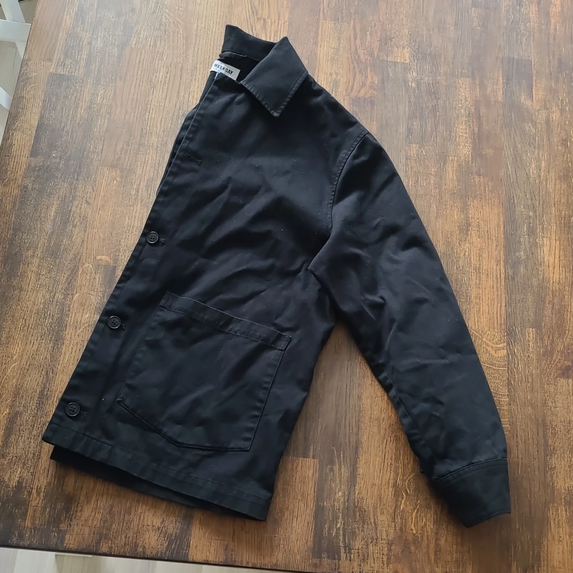 Svart overshirt från Weekday - 2