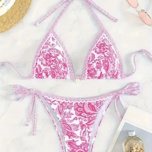 Rosa bikini💖 - Fin bikini som inte passade mig, stl: Xs men stor i storleken, tycker jag🥰OANVÄND, fick i present så vet inte vart den är ifrån!
